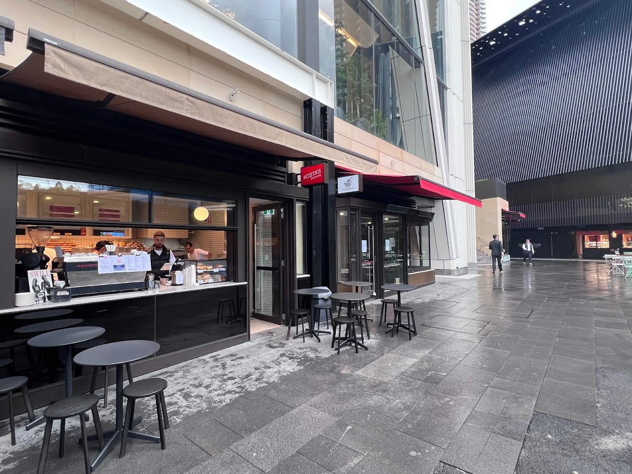 Sydney Place laneway storefronts with outdoor seating